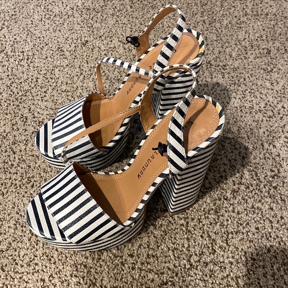 Shoes - Chinese Laundry heels! Size 6.5